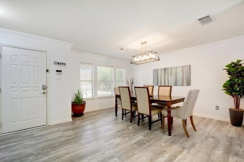 11217 Blairview Ln, Austin TX  78748-3964 exterior