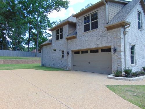 205 Country Side Dr, Somerville, TN 38060-4056