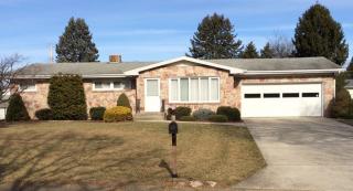 1680 Mark Twain Cir, Bethlehem, PA 18017-1535