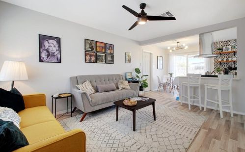 2210 Bristol Dr, Austin, TX 78723-2022