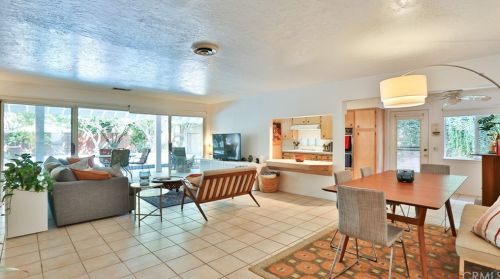 224 Western Ave, Glendale CA  91201-2830 exterior