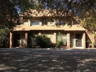 7521 Oak Chase, San Antonio TX  78239-3551 exterior