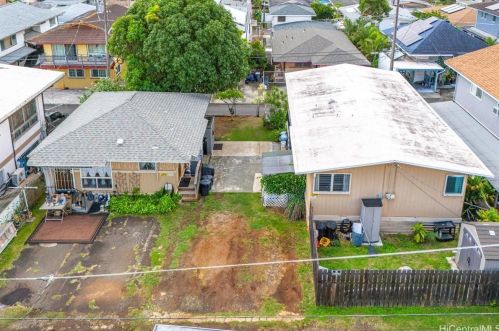 528 Ihe St, Honolulu HI  96817-2237 exterior