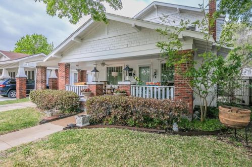 1704 Virginia Pl, Fort Worth TX  76107-3976 exterior