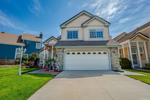 118 Heritage Way, Upland, CA 91786-6883