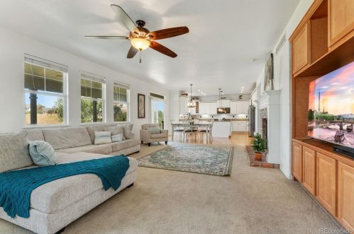 6319 Langdale Way, Denver CO  80016-6196 exterior