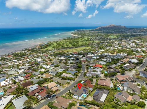 1434 Ihiloa Loop, Honolulu HI  96821-1347 exterior