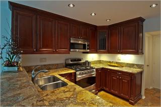 99 Weepingwood, Irvine CA  92614-5473 exterior