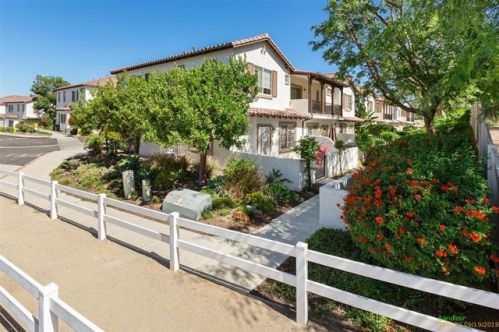 5501 Old Ranch Rd, Oceanside, CA 92057-5656
