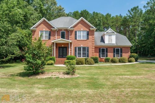 25 Woods Creek Ct, Porterdale, GA 30016-7180