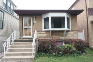 4643 Saint Louis Ave, Chicago, IL 60632-2935