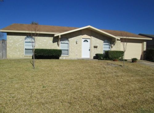5405 Laredo Ln, Garland TX  75043-3602 exterior