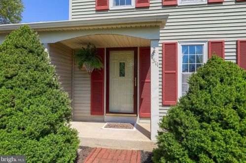 311 Rita Rd, York, PA 17402-5109