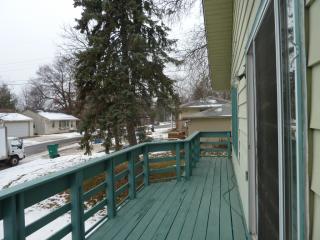 663 Iowa Ave, Saint Paul MN  55106-1013 exterior