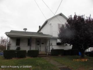 165 Mcalpine St, Pittston, PA 18642-1914