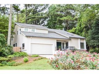 941 Muirfield Dr, Marietta, GA 30068-2643