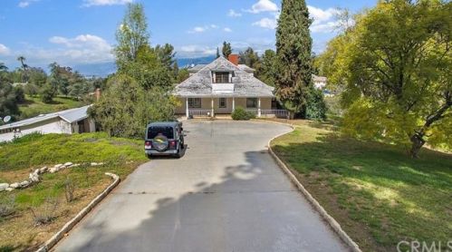 312 Mariposa Dr, Redlands, CA 92373-7234