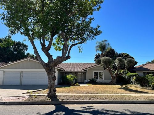 8659 Hamilton St, Rancho Cucamonga, CA 91701-4512