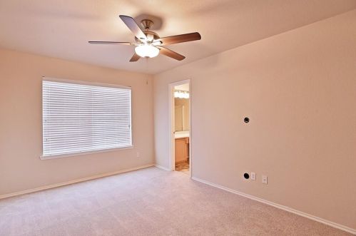 5828 Giddyup Ln, Fort Worth TX  76179-7355 exterior