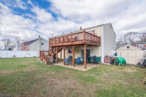 10 Lake Shore Dr, Dover NJ  07803-2936 exterior