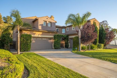 16849 Ridge Cliff Dr, Riverside, CA 92503-0251