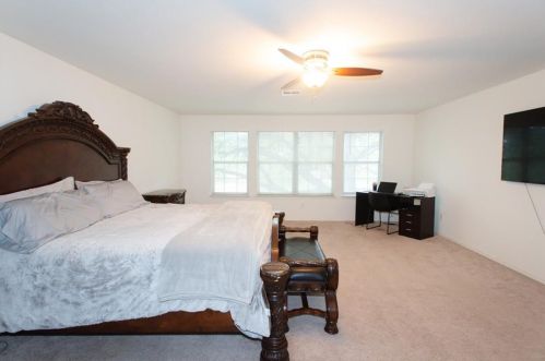 11308 Crst Mdw Ln, Austin TX  78748-3942 exterior