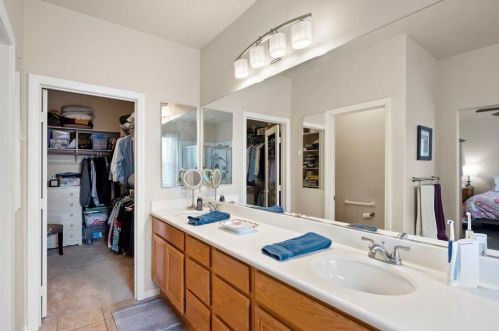 1363 Stanislaus Dr, Chula Vista CA  91913-1403 exterior