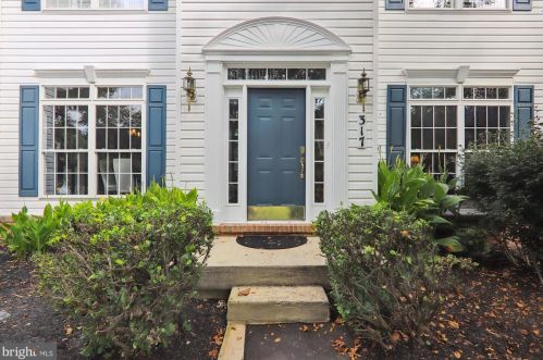 317 Woonsockett Ln, Silver Spring MD 20905-5778 exterior