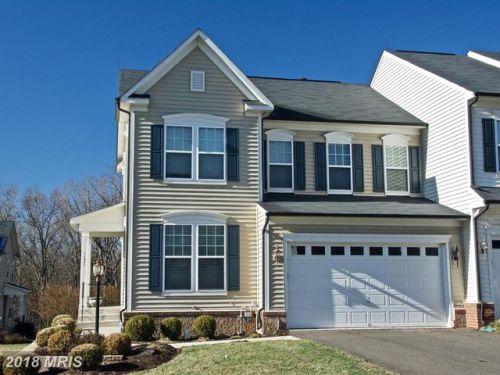11951 Tygart Lake Dr, Bristow, VA 20136-6165
