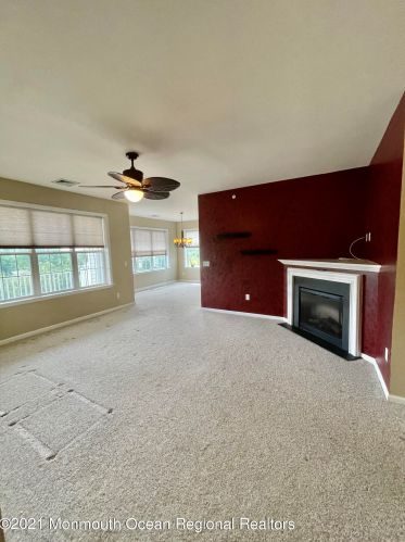 431 Ml Pond Way, Tinton Falls NJ 07724-2477 exterior