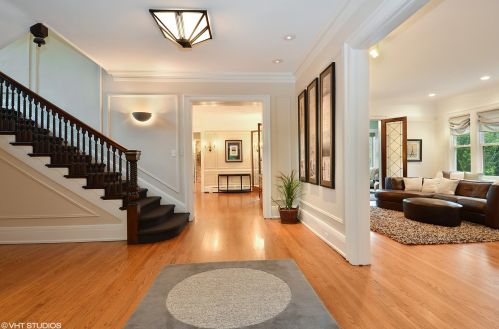 133 Laurel Ave, Highland Park, IL 60035-2617
