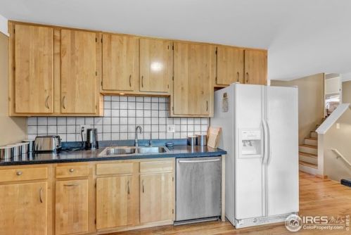 2840 La Grange Cir, Boulder CO  80305-6339 exterior