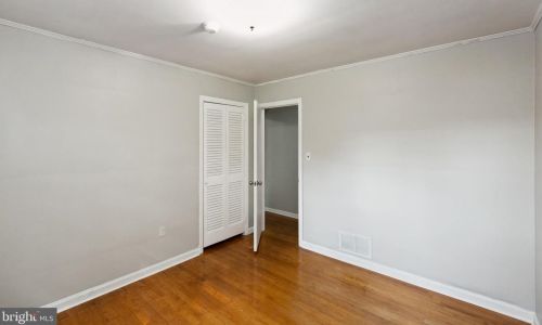 2009 Forest Hill Dr, Silver Spring MD 20903-1532 exterior