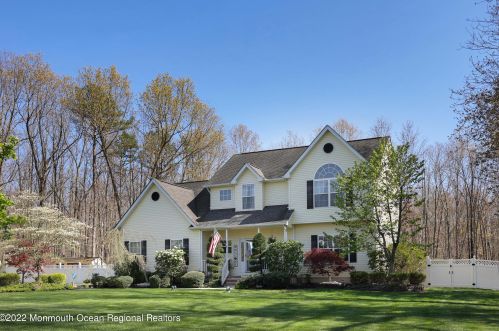7 Kindling Way, Jackson Twp, NJ 08527-3773
