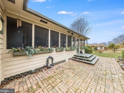 98 Morton Rd, Fredericksburg, VA 22405-1485