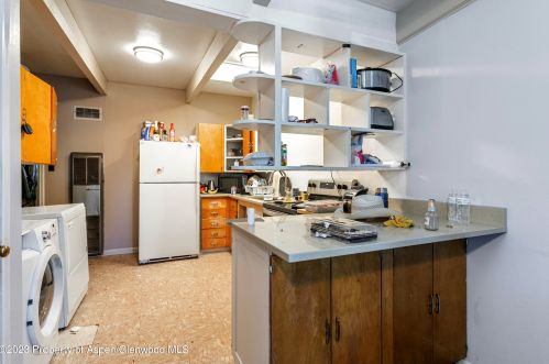 619 Elm St, Leadville CO 80461-3915 exterior