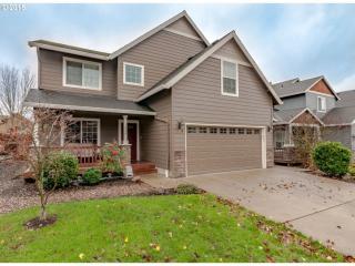 320 Myrtlewood St, Newberg, OR 97132-9261