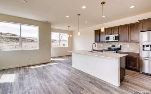 4277 98 Pl, Denver CO 80229-3289 exterior