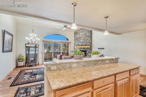 130 Elk Grove Ln, Woodland Park CO 80863-9158 exterior