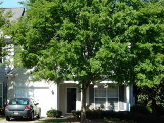 5509 Falling Water Ter, Roswell, GA 30076-8831