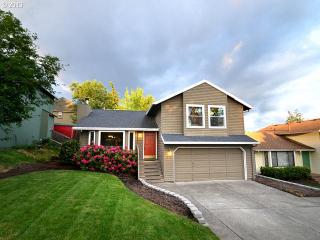 7178 156 Ave, Beaverton OR  97007-6803 exterior