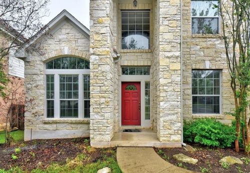 8109 Cobblestone, Austin TX  78735-7902 exterior