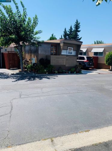 104 Laila Ln, Concord, CA 94518-2009