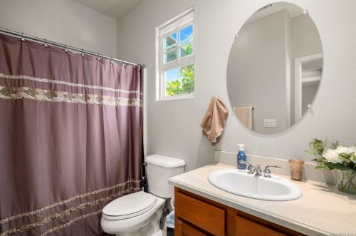 905 Aspen Gln Rd, Chula Vista CA  91914-2521 exterior