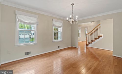 4829 Tabard Pl, Annandale, VA 22003-4054