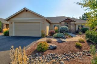 670 Victoria Falls Dr, Eagle Crest, OR 97756-7477