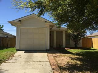 12835 Edgewood Park Dr, Houston TX  77038-2016 exterior