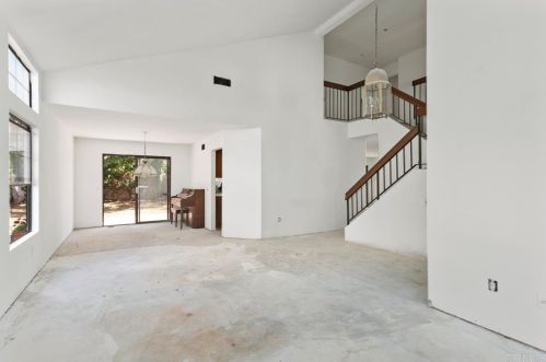 1867 Avenida Mimosa, Encinitas, CA 92024-7123