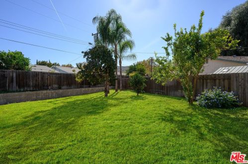 1650 Ona Cir, Simi Valley CA  93063-4540 exterior