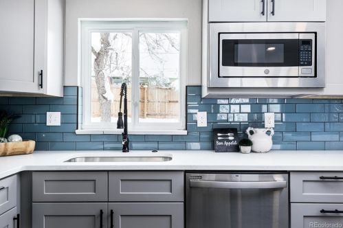 12335 Ohio Cir, Aurora CO  80228-3644 exterior